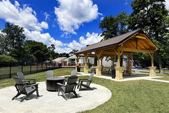 Community gas fire pit